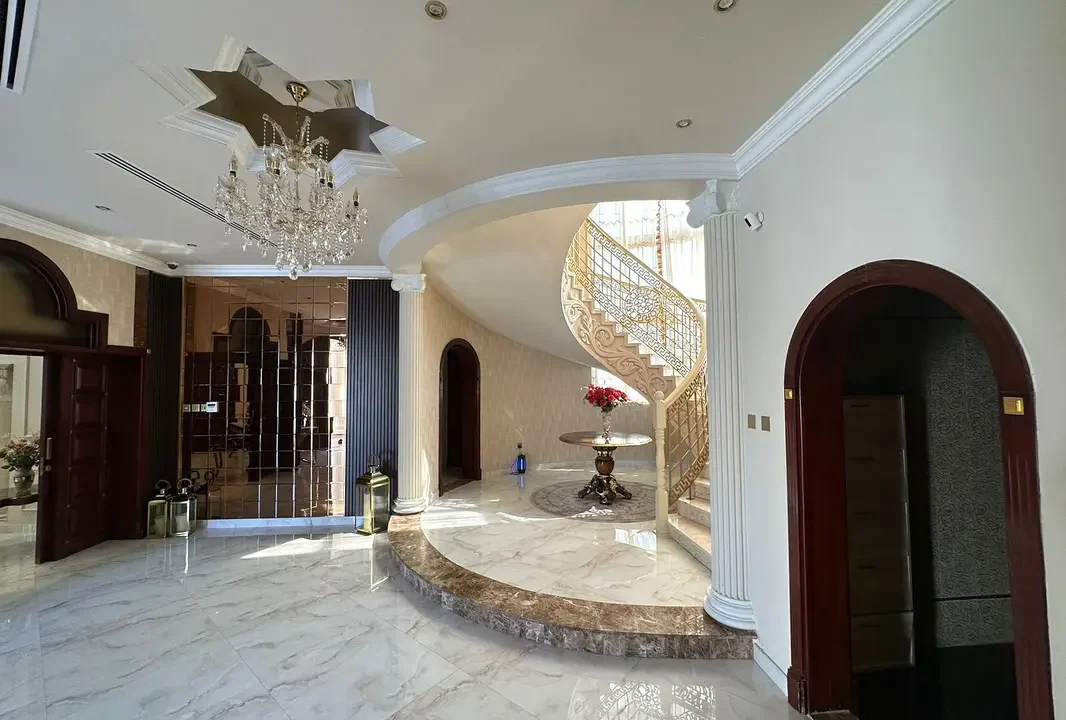 Villa pic-3